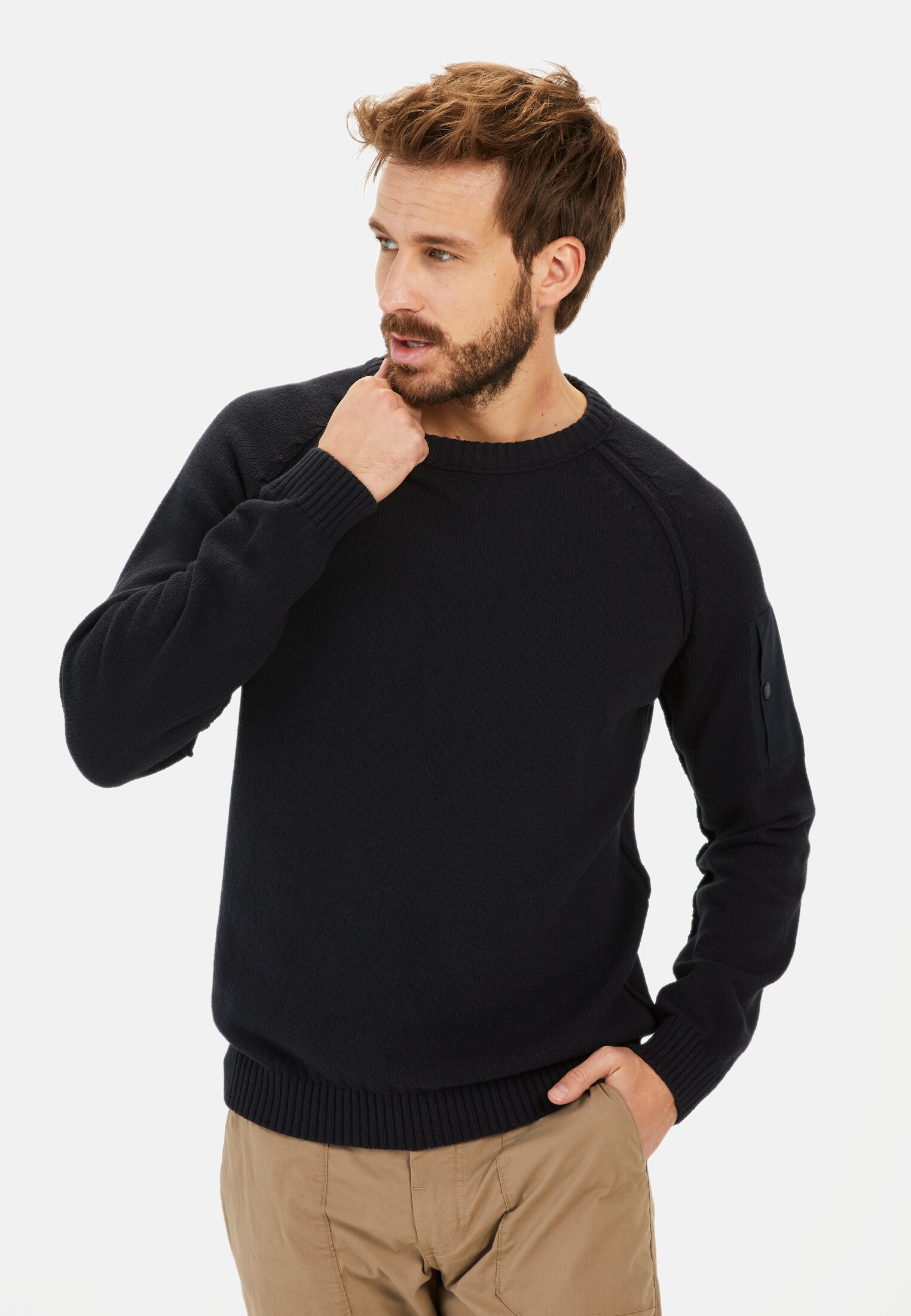 Herren Sweatshirt mit Cooling Effekt Dunkelblau getragen vorn