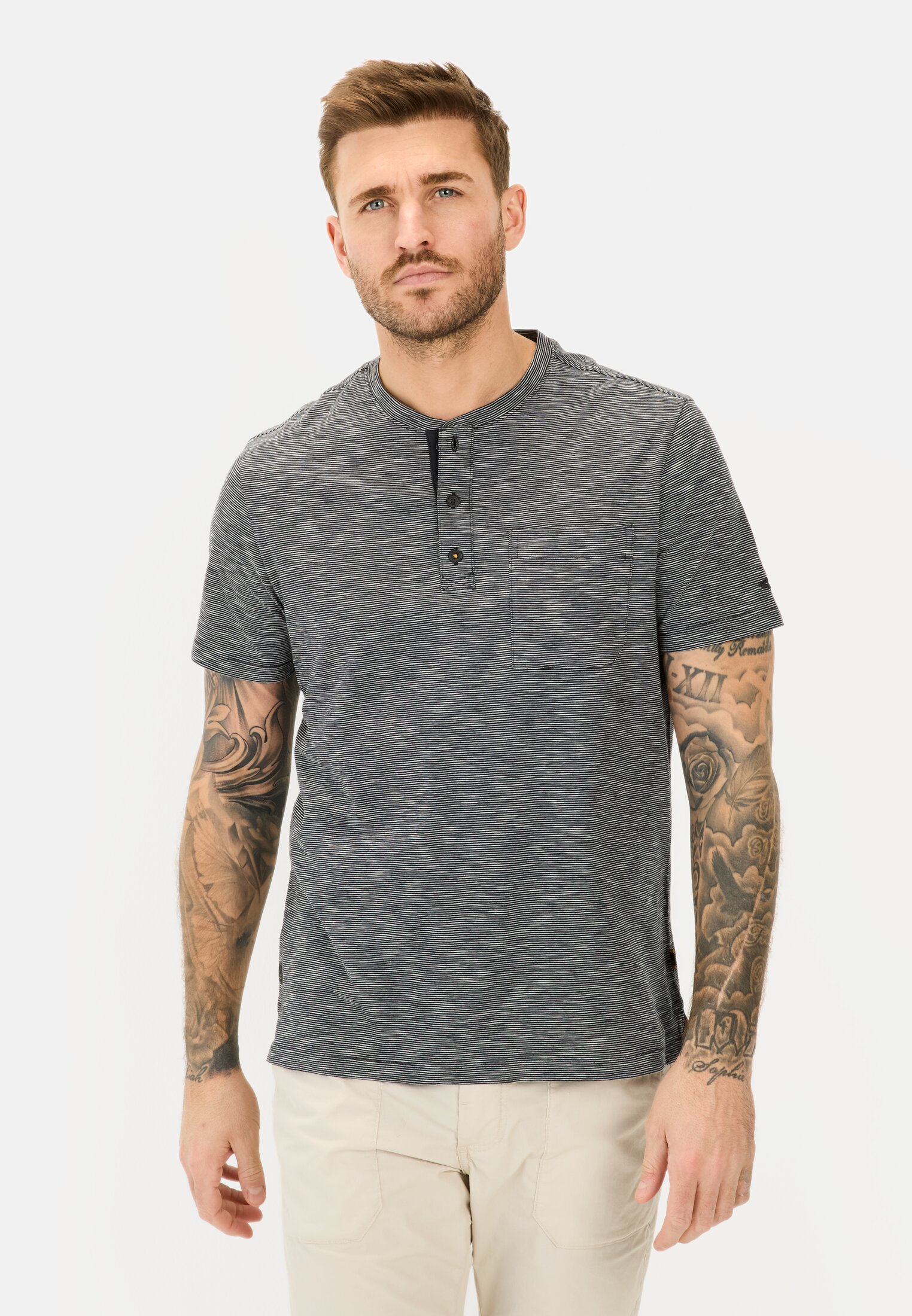 Men Short sleeve henley made from pure cotton Dark Blue worn front