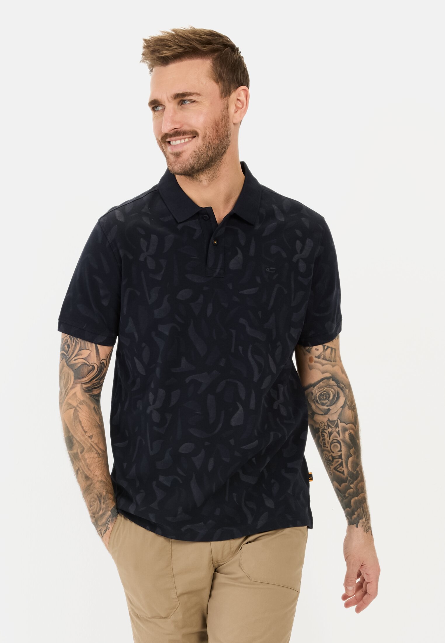 Men Short-sleeved polo shirt made of pure cotton Dark Blue worn front