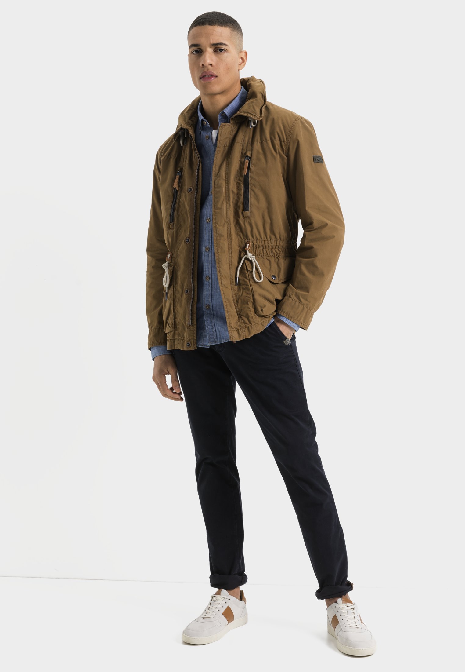 420100-3R83-20_M3-00.jpg