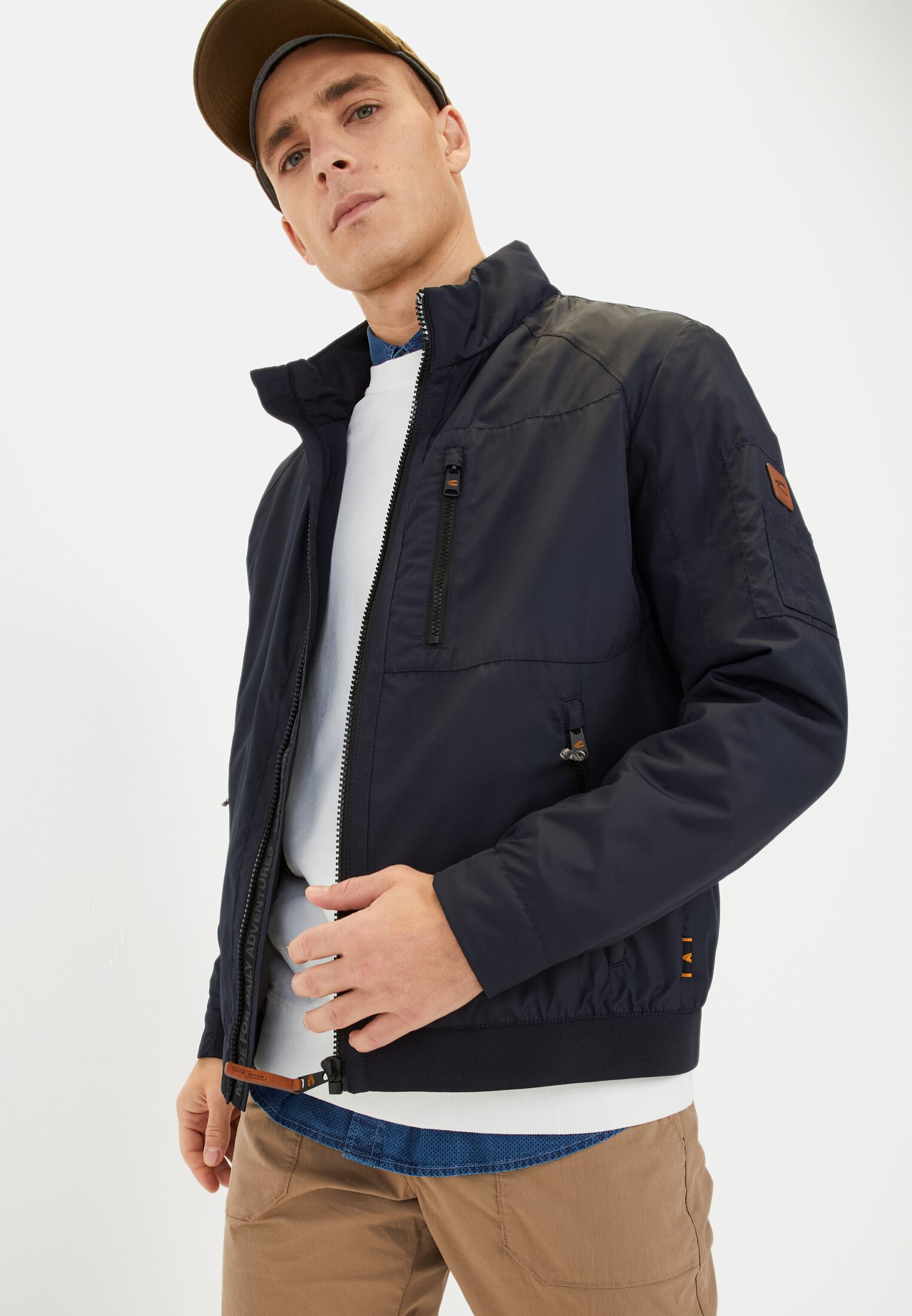 Men Blouson with a stand-up collar Dark Blue worn emotional