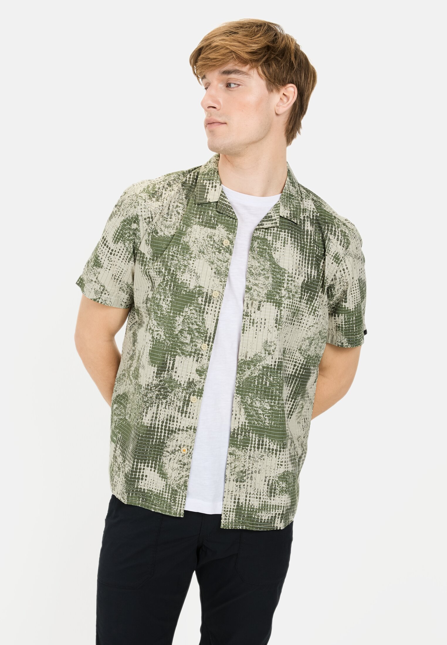 Men Short sleeve shirt made of cotton Khaki worn front