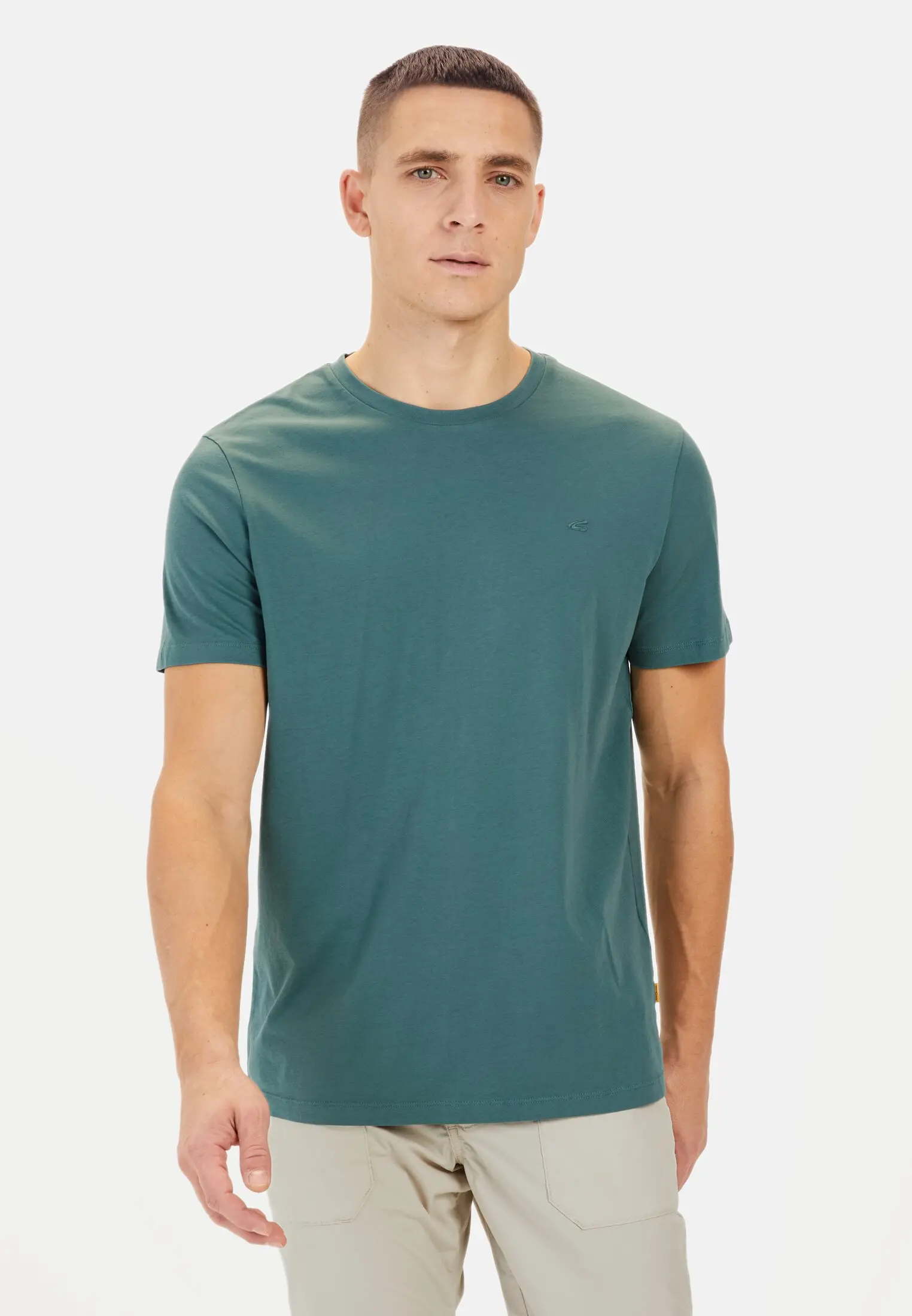 Herren Basic T-Shirt aus reiner Baumwolle Dunkelgrün getragen vorn