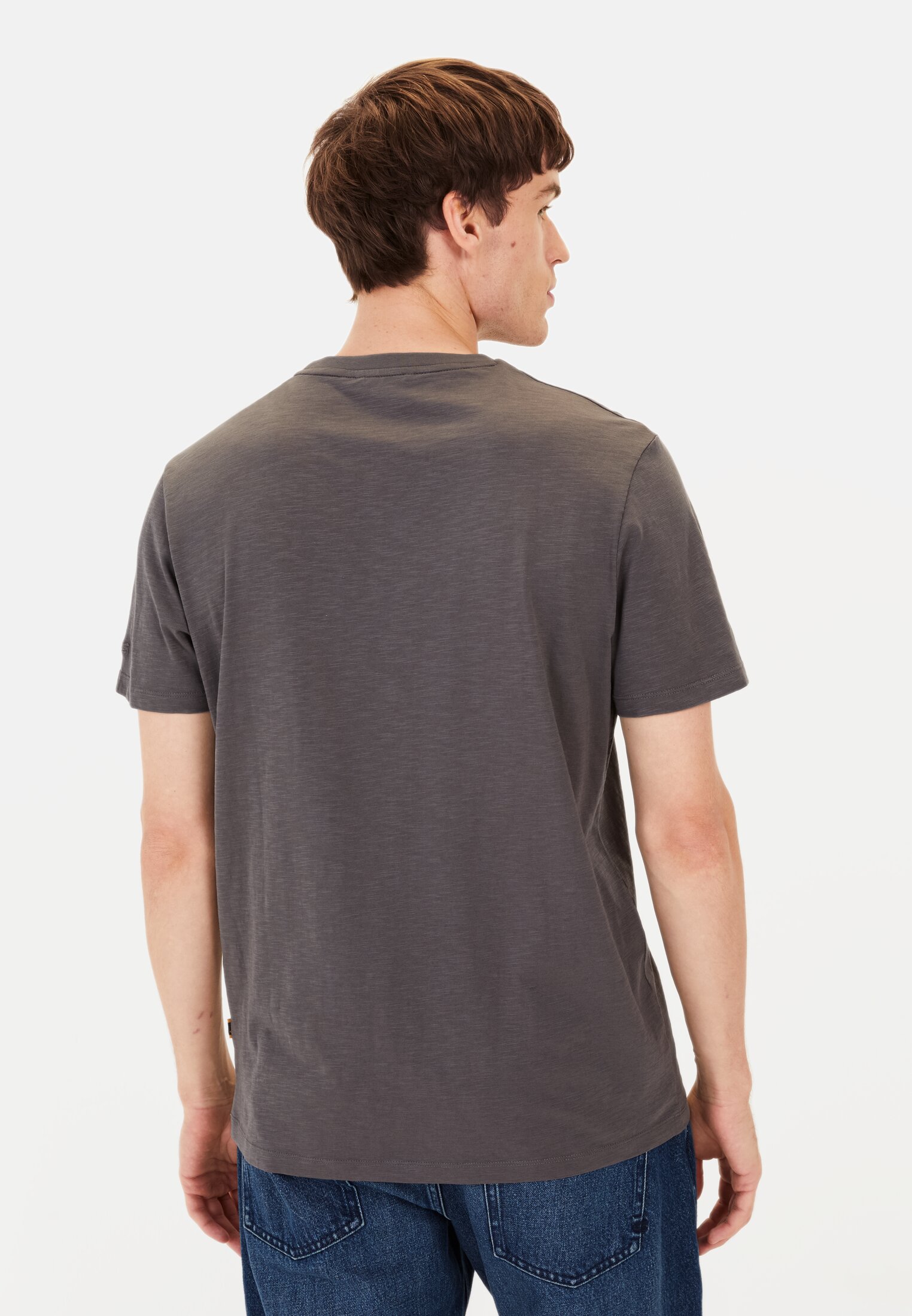 Men T-shirt with print made from organic cotton Grey worn back