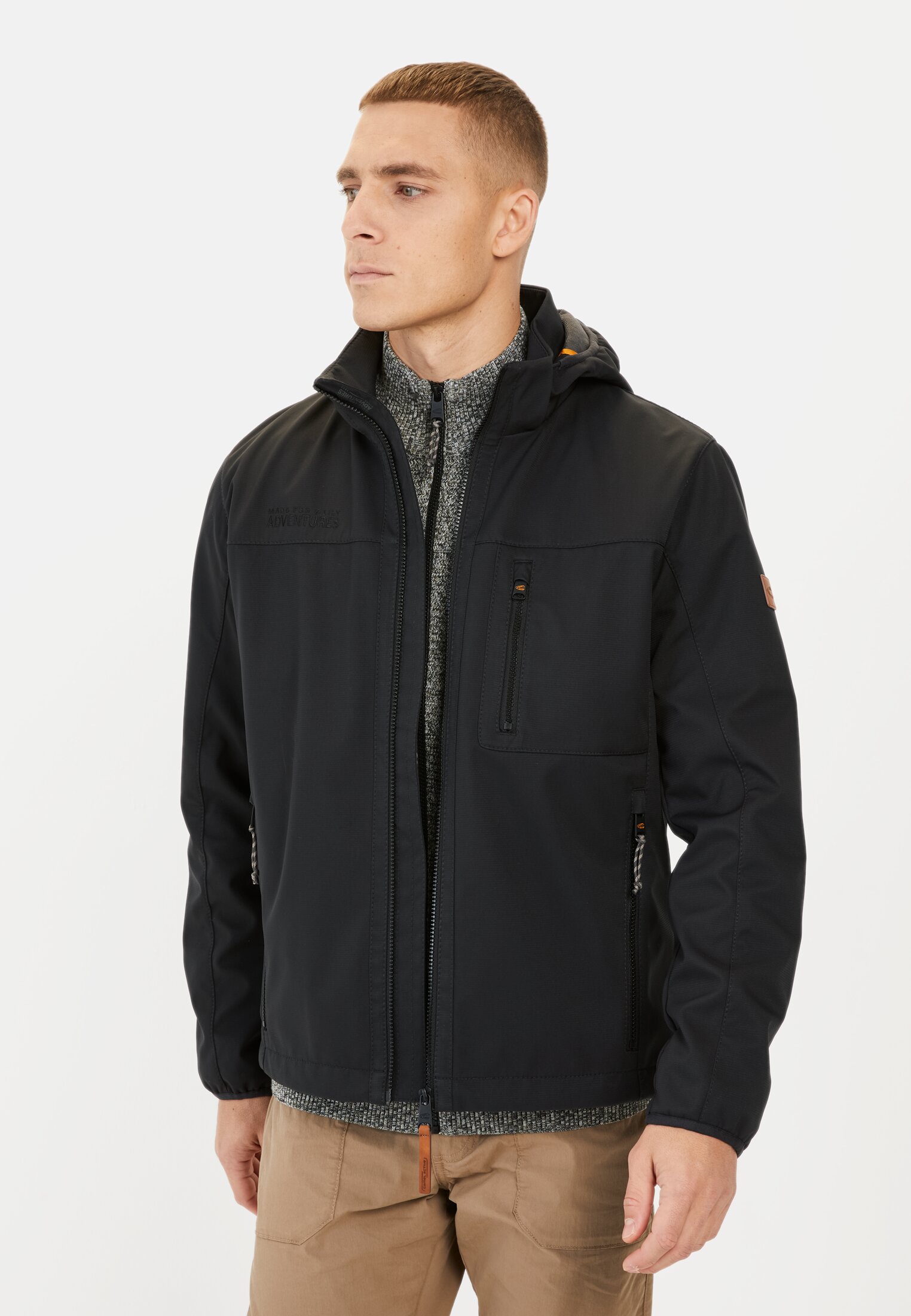 Men Softshell jacket made from recycled polyester Black worn front