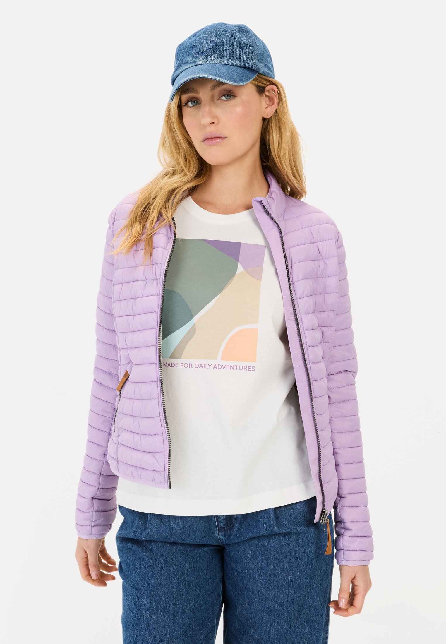 Women Lightweight quilted jacket made from recycled polyamide pale violet worn front