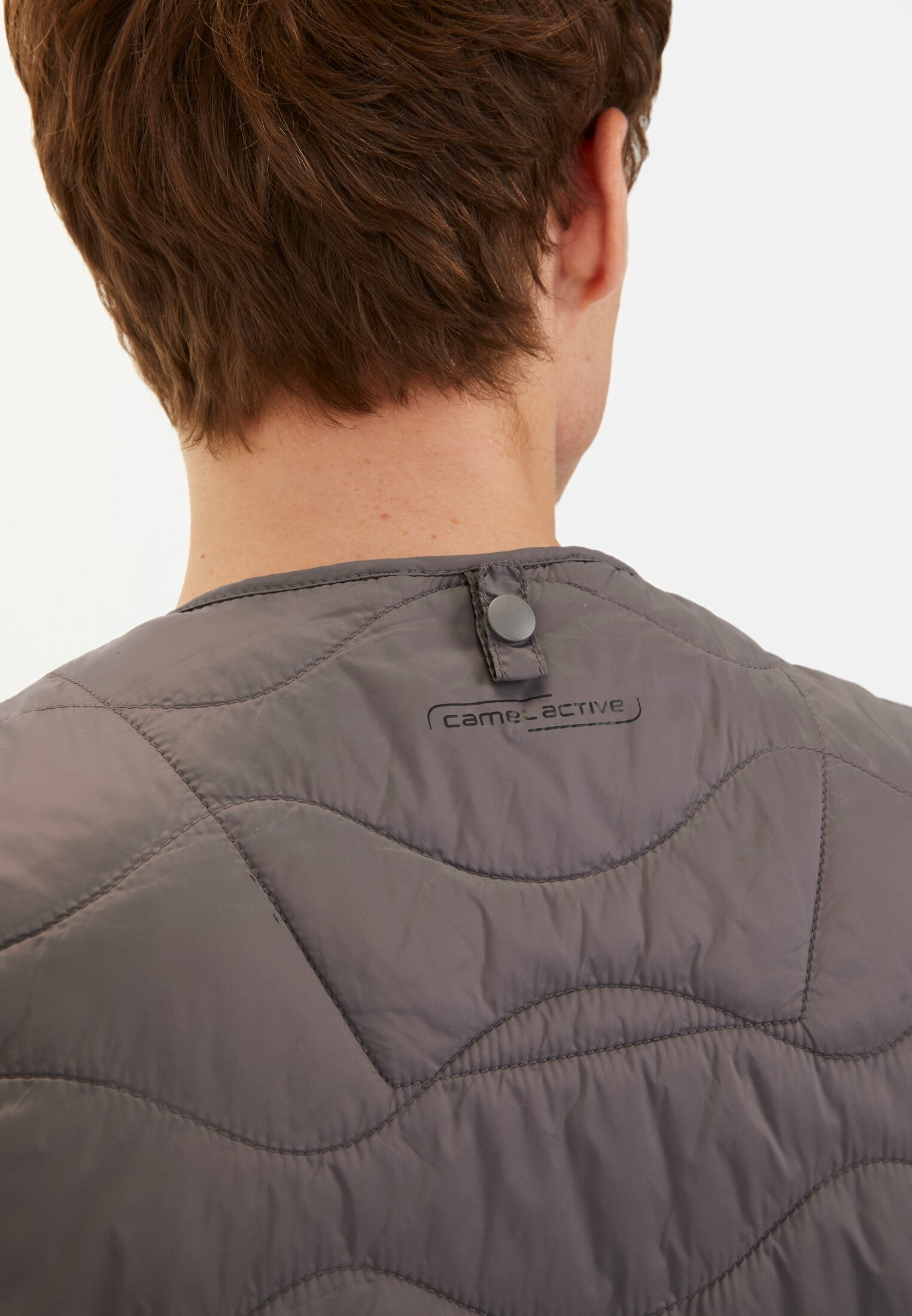 Men Outdoor vest made from recycled polyamide Thunderstorm worn detail close