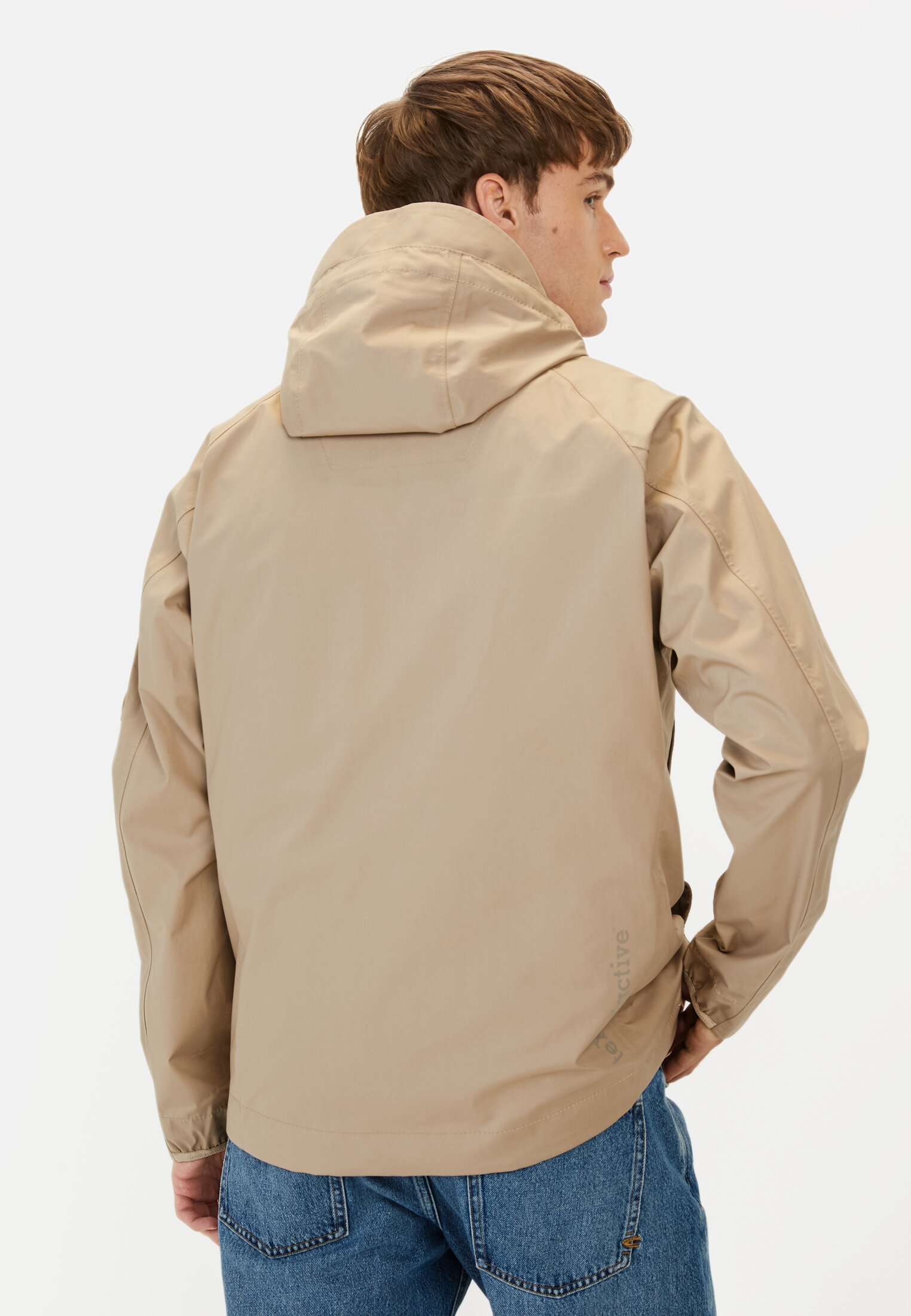 Men Blouson made of cotton with a hood Beige worn back