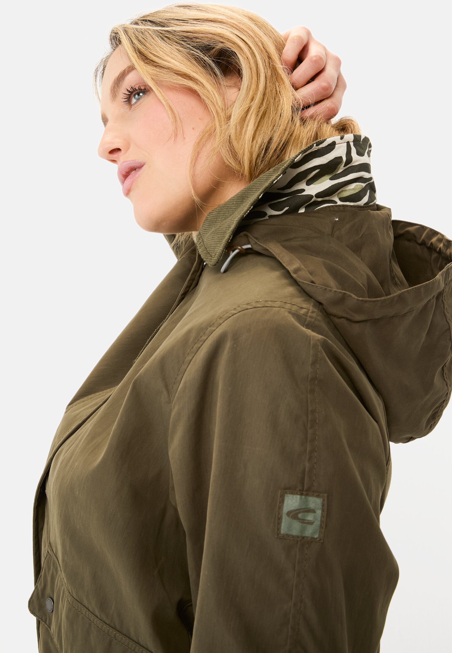 Women Blouson with corduroy collar Dark Khaki worn detail close