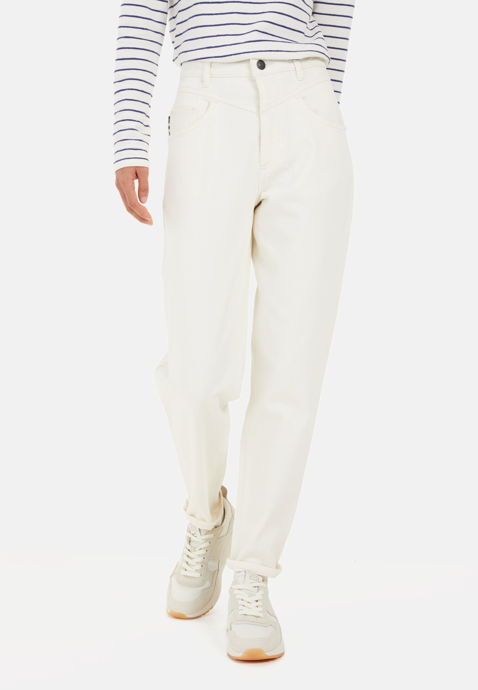 Women 5-pocket denim made from a cotton blend Bone White worn front