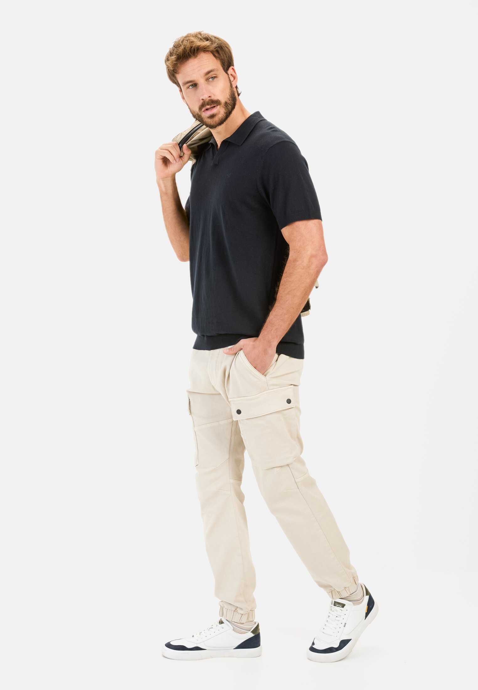 Men Knit polo shirt made from a cotton-linen blend Dark Blue worn front full body