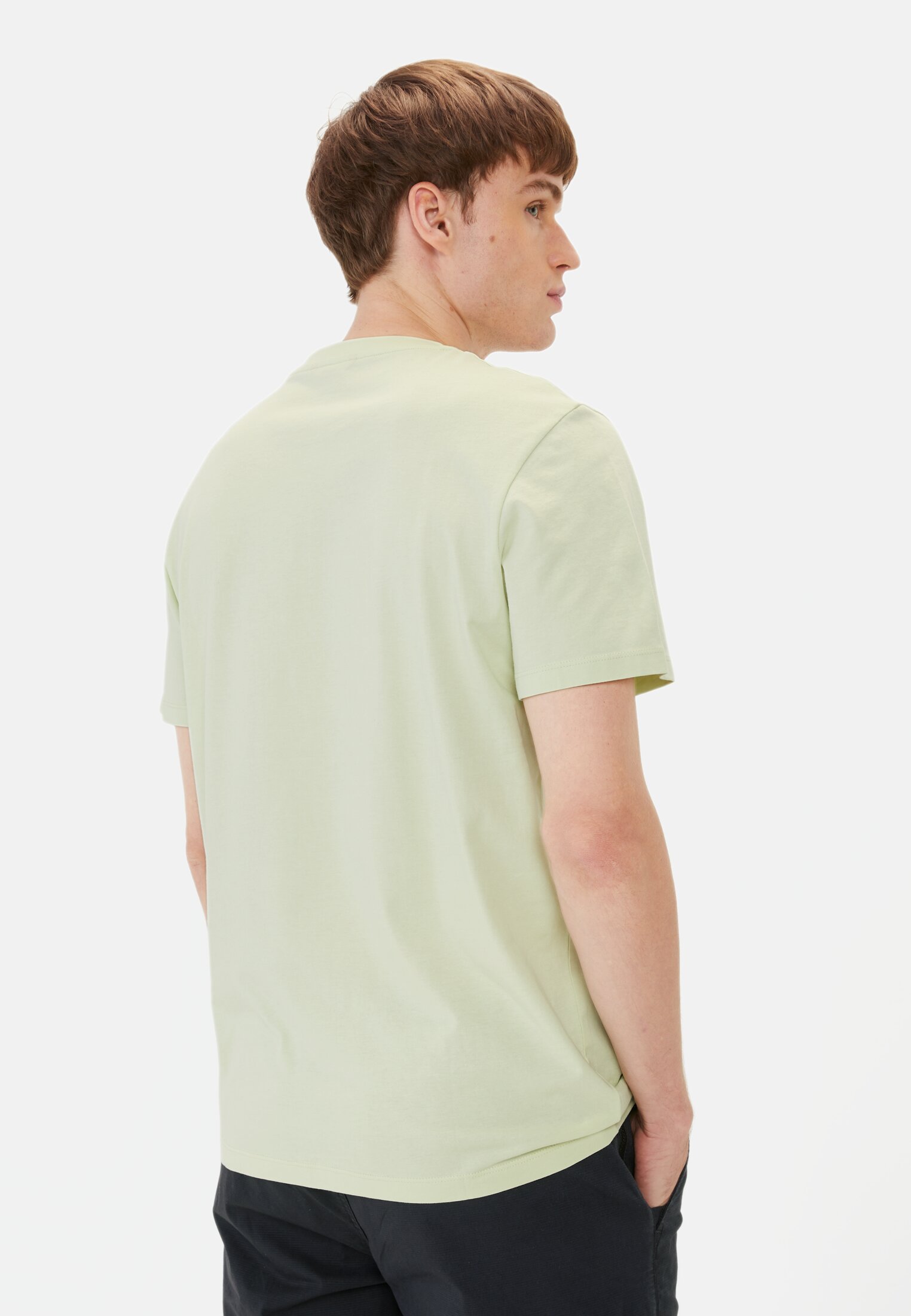 Heren Basic T-shirt made of pure cotton Groen gedragen achter