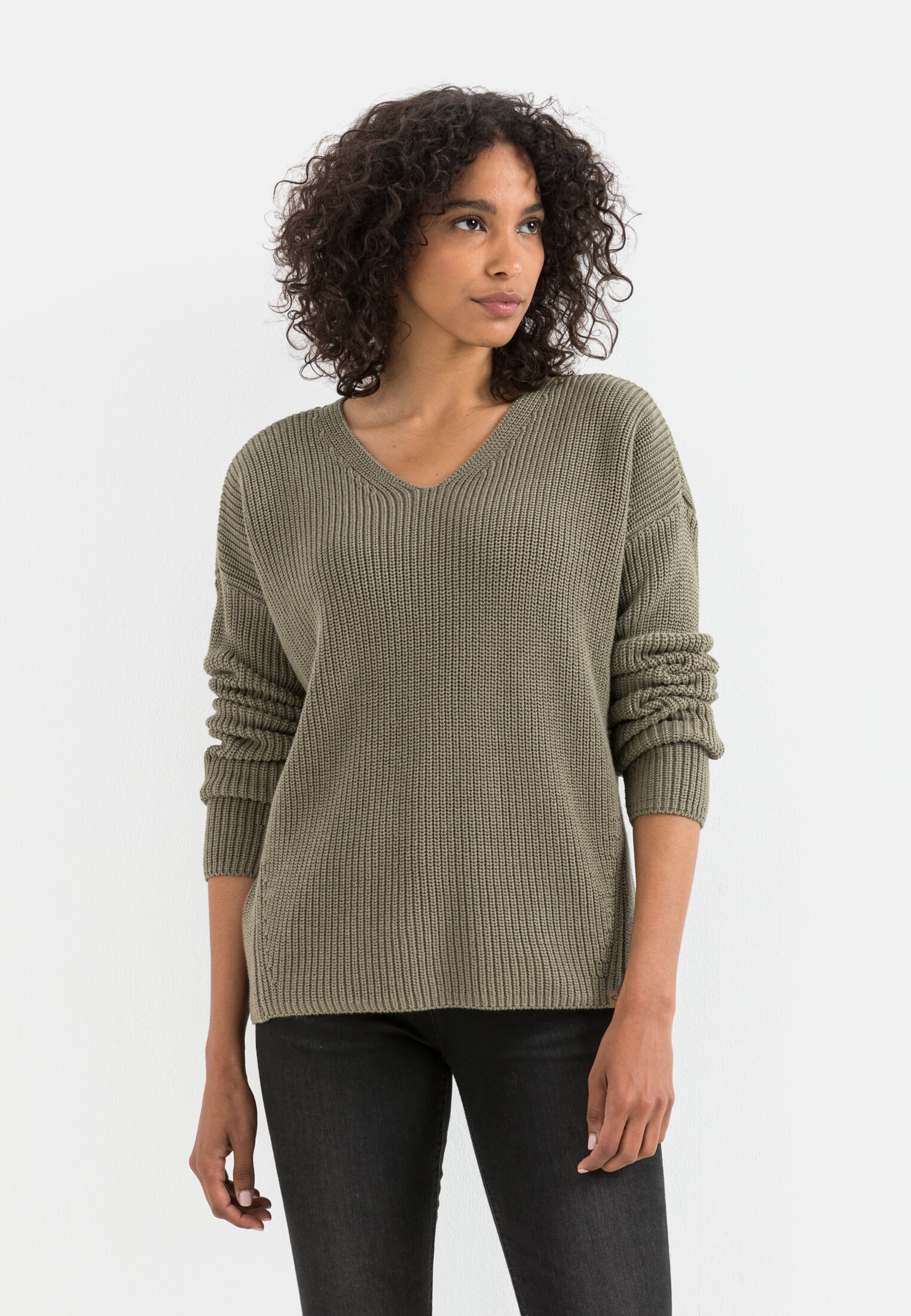 V-Neck Sweater for Damen in Olive | XXL 