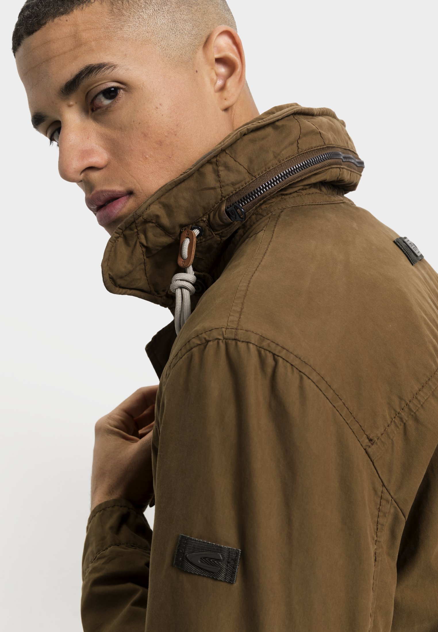 420100-3R83-20_M6-00.jpg