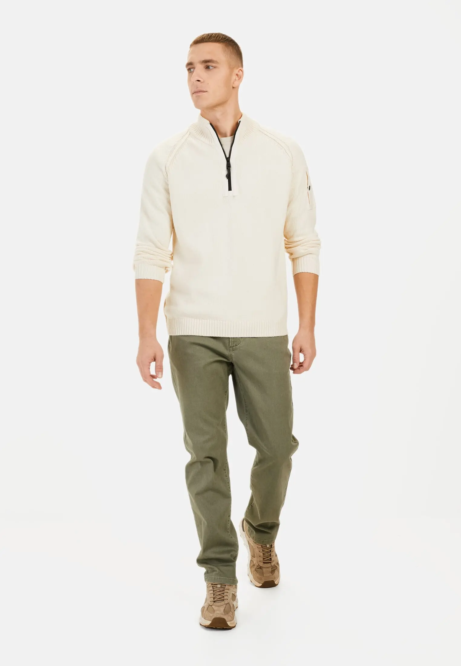 Men Relaxed Fit 5 Pocket Trousers Khaki